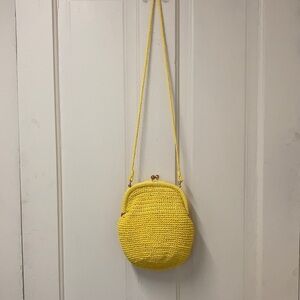 Vintage Marshal Fields knit bag in yellow, long st